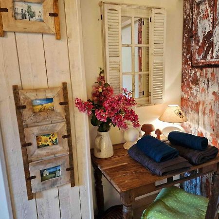 Villa Les Pieds Dans L'Eau :Ker Anne à Port-Joinville Extérieur photo